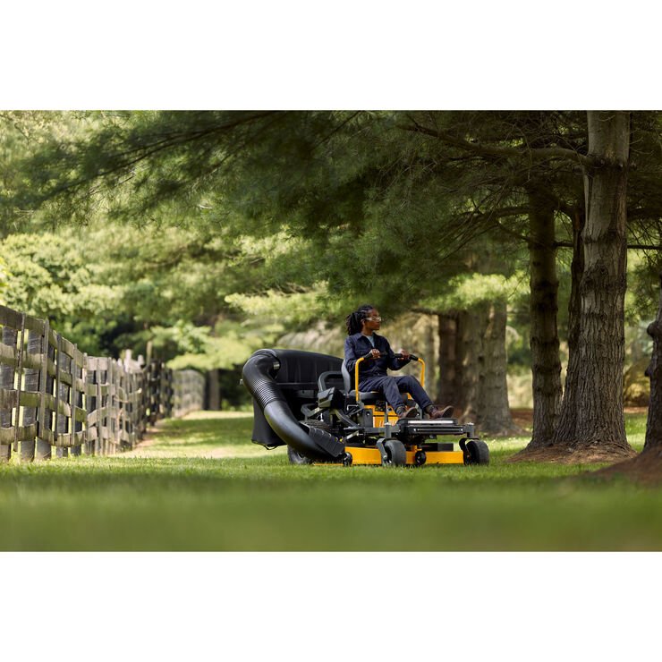 Cub Cadet Triple Bagger 50/54/60-inch - Image 10